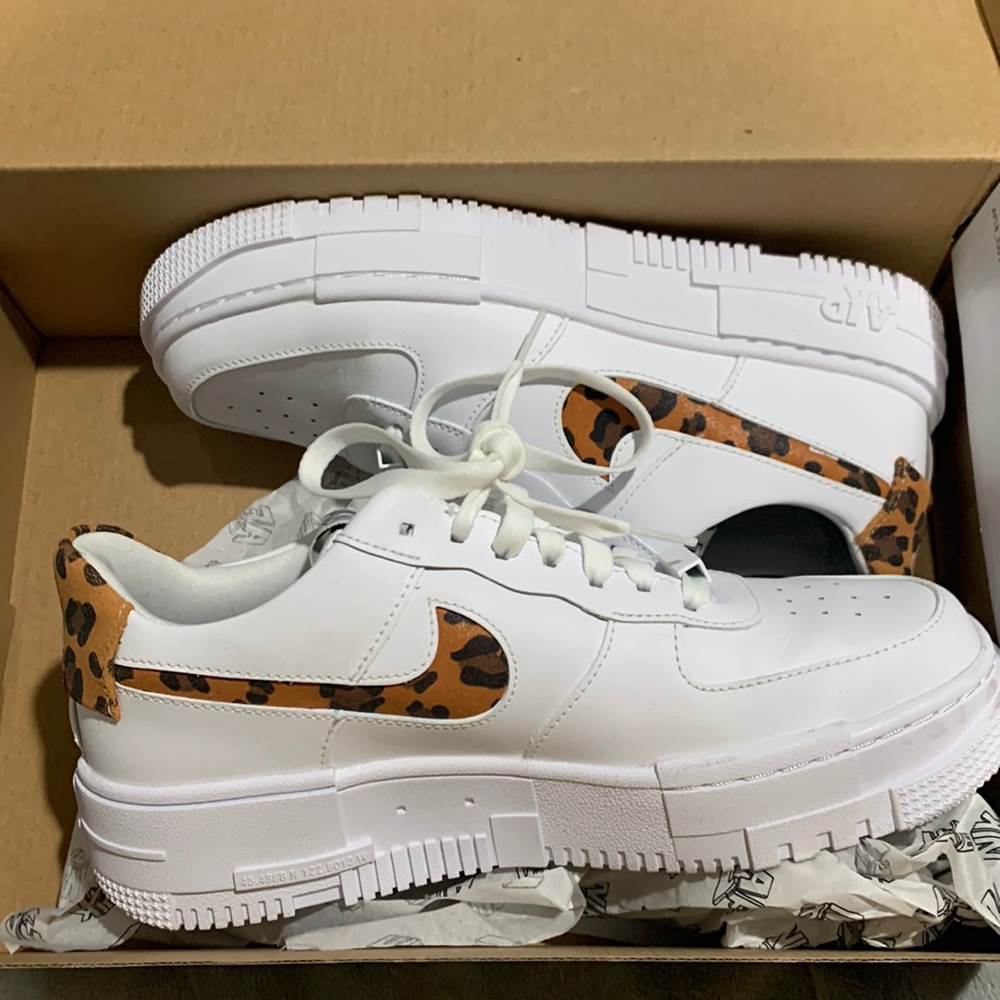 Nike Air Force one pixel cheetah